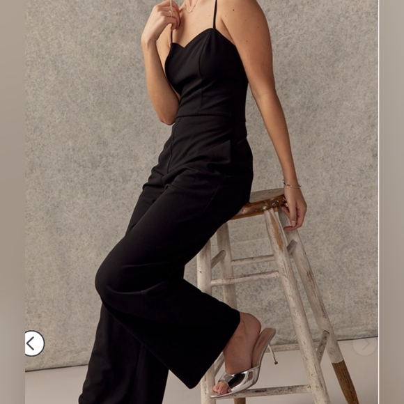 Francesca's Angie Sweetheart Strappy Jumpsuit. Size XL - Picture 2 of 12